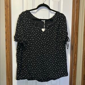 Black Short Sleeve Tie Front Blouse